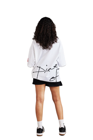 THE WRAP AROUND PRINT TEE